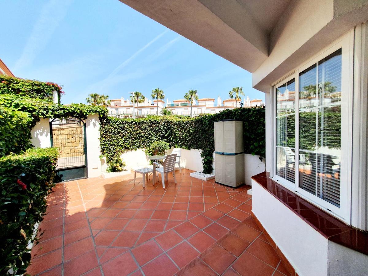 马尔韦利亚Lomas De Cabopino House公寓 外观 照片