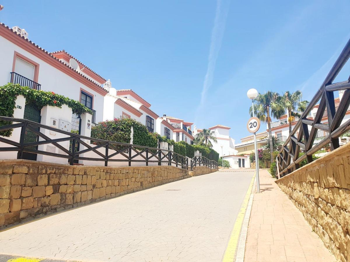 马尔韦利亚Lomas De Cabopino House公寓 外观 照片
