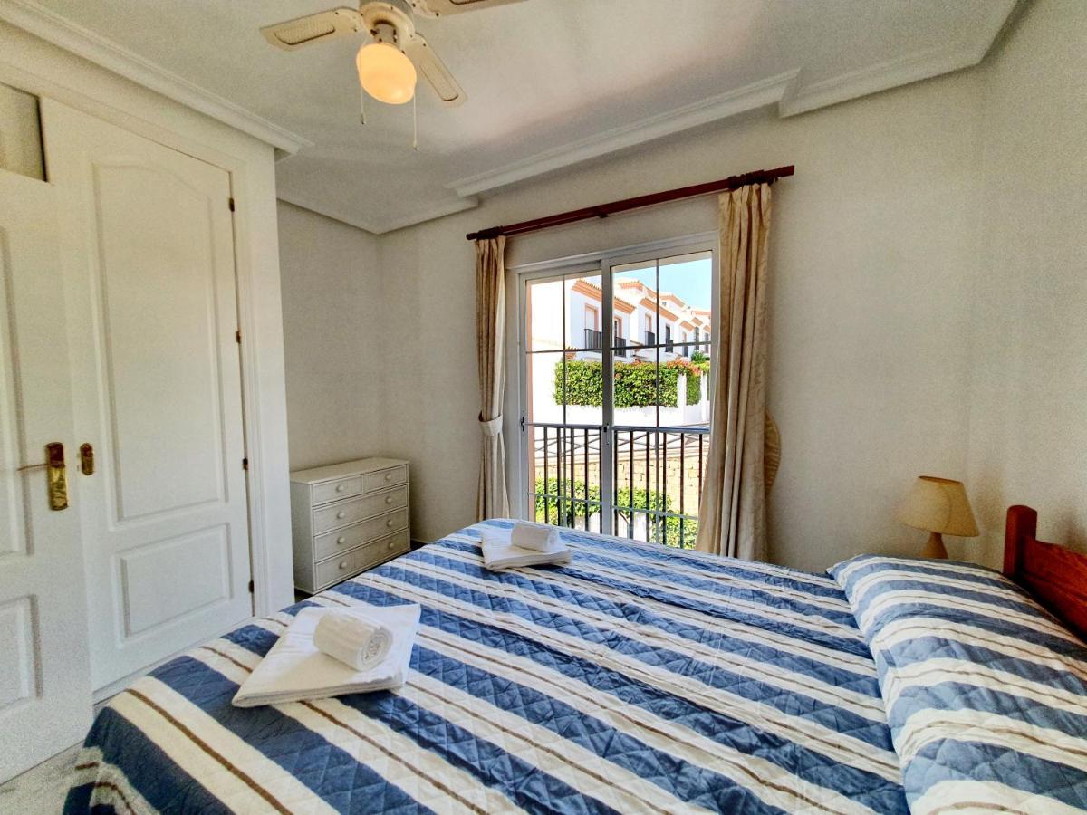 马尔韦利亚Lomas De Cabopino House公寓 外观 照片