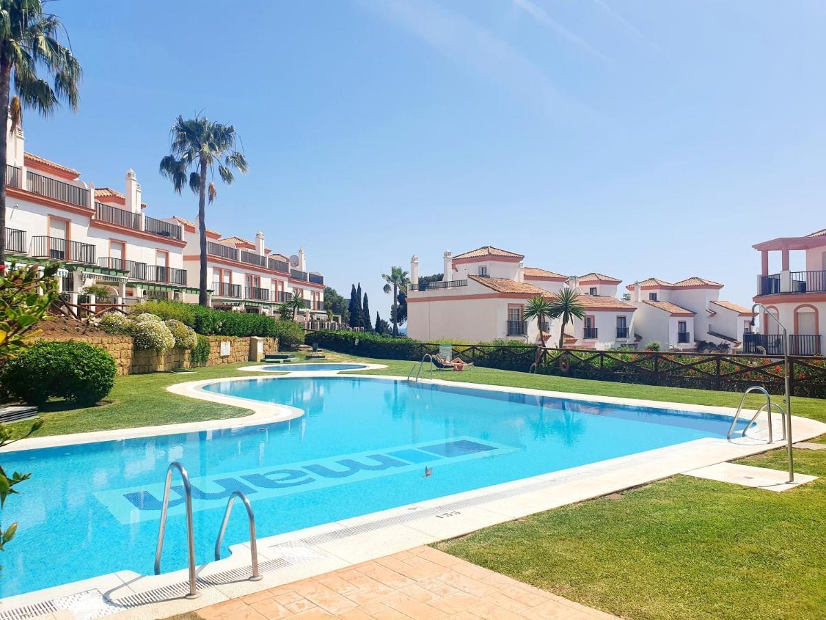马尔韦利亚Lomas De Cabopino House公寓 外观 照片