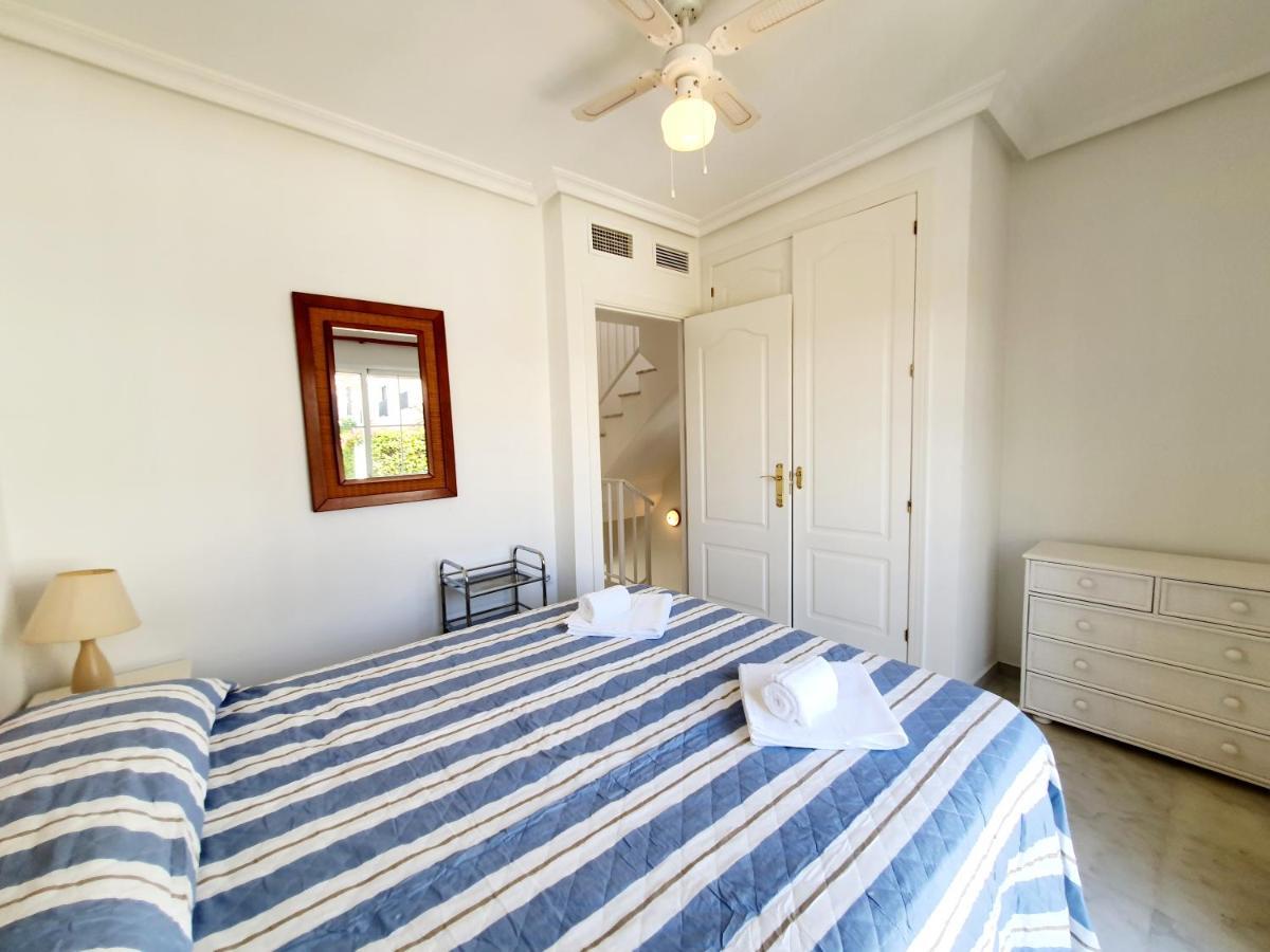 马尔韦利亚Lomas De Cabopino House公寓 外观 照片
