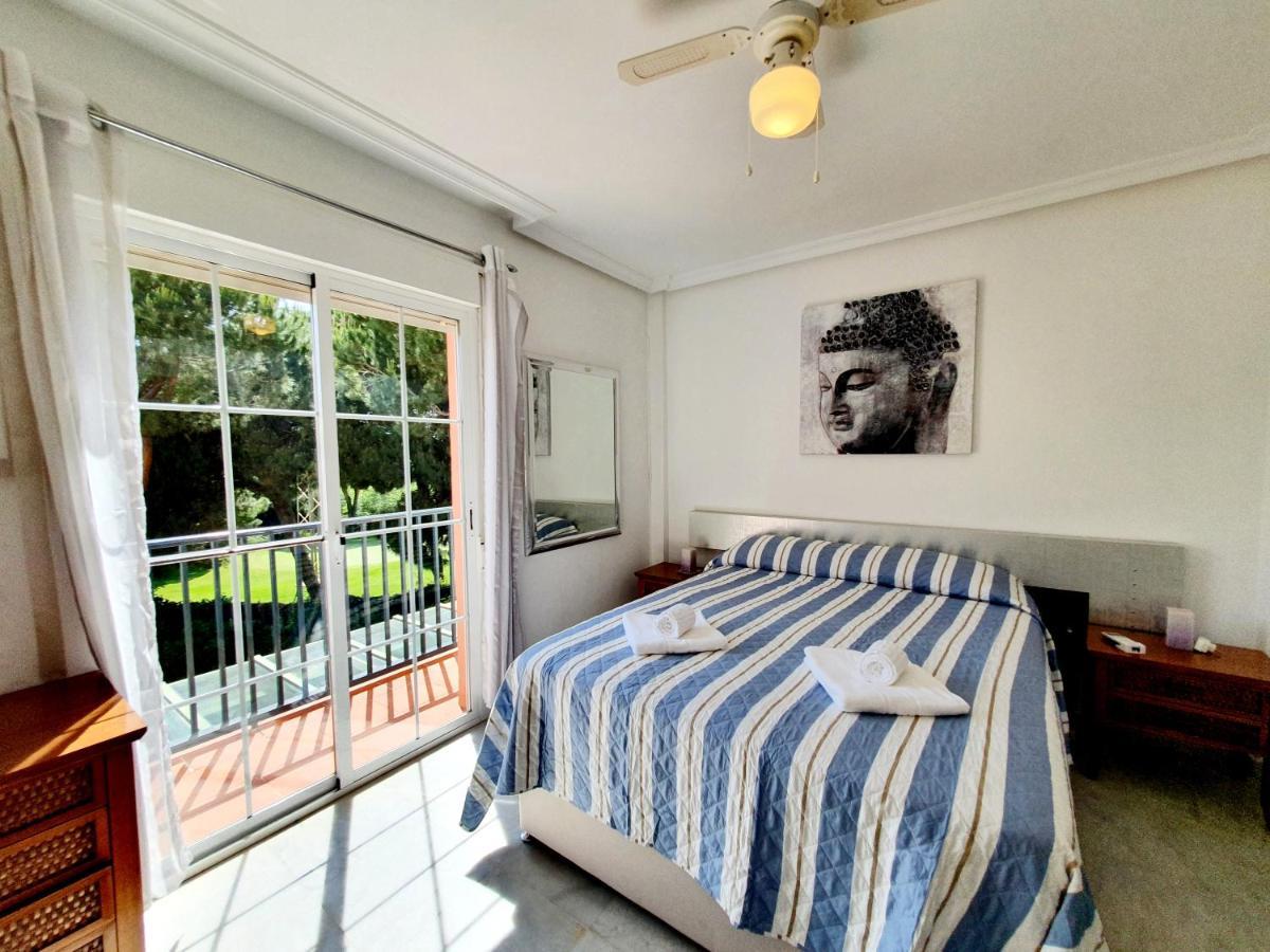 马尔韦利亚Lomas De Cabopino House公寓 外观 照片